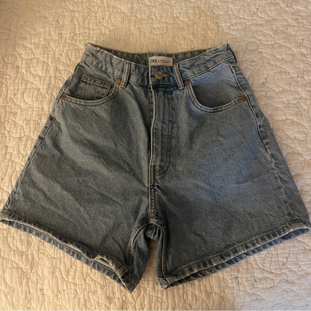 ZARA DENIM SHORTS